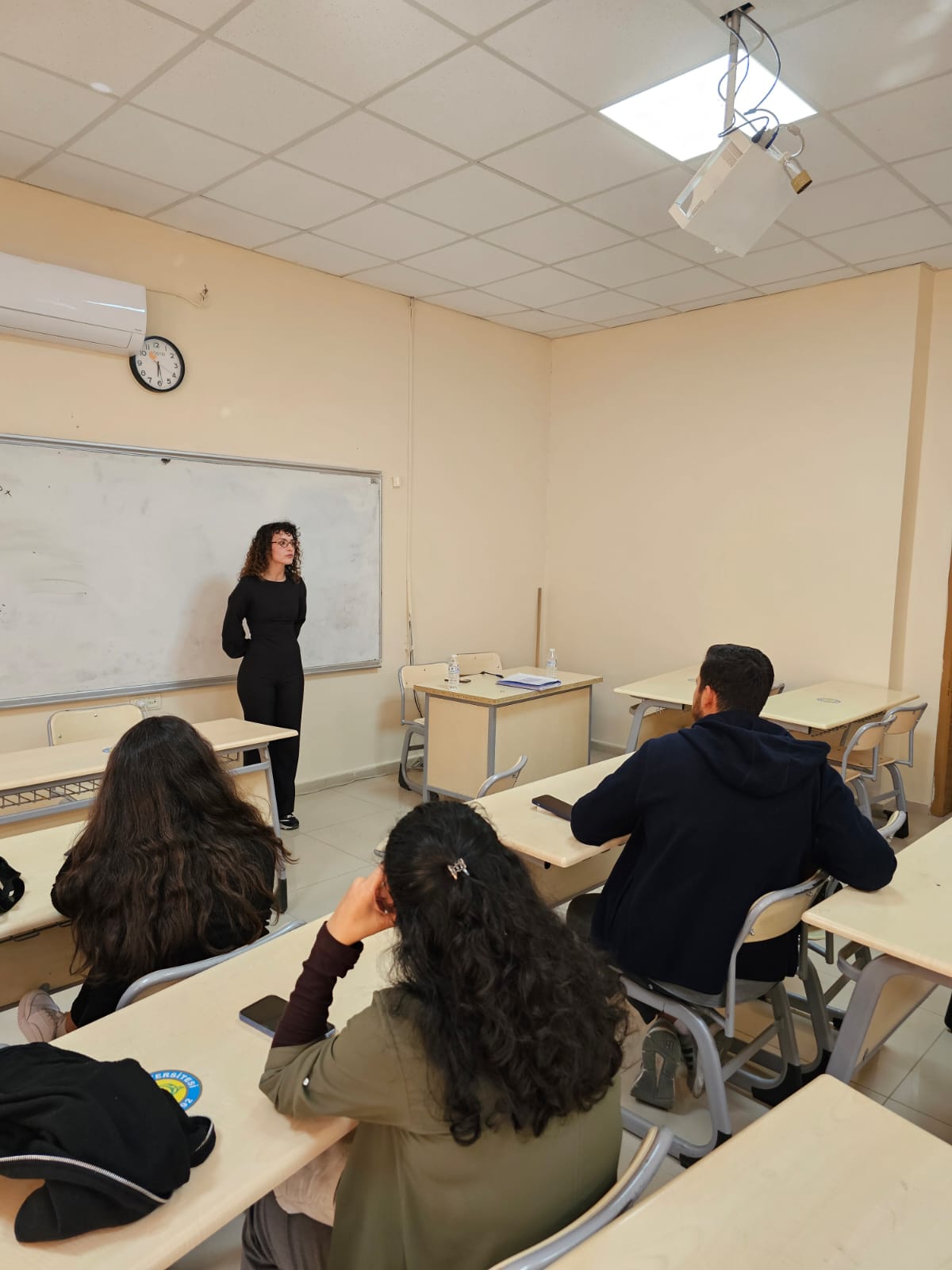 Birleştirilmiş Sınıflarda Öğretmenlik Üzerine Söyleşi Gerçekleştirildi